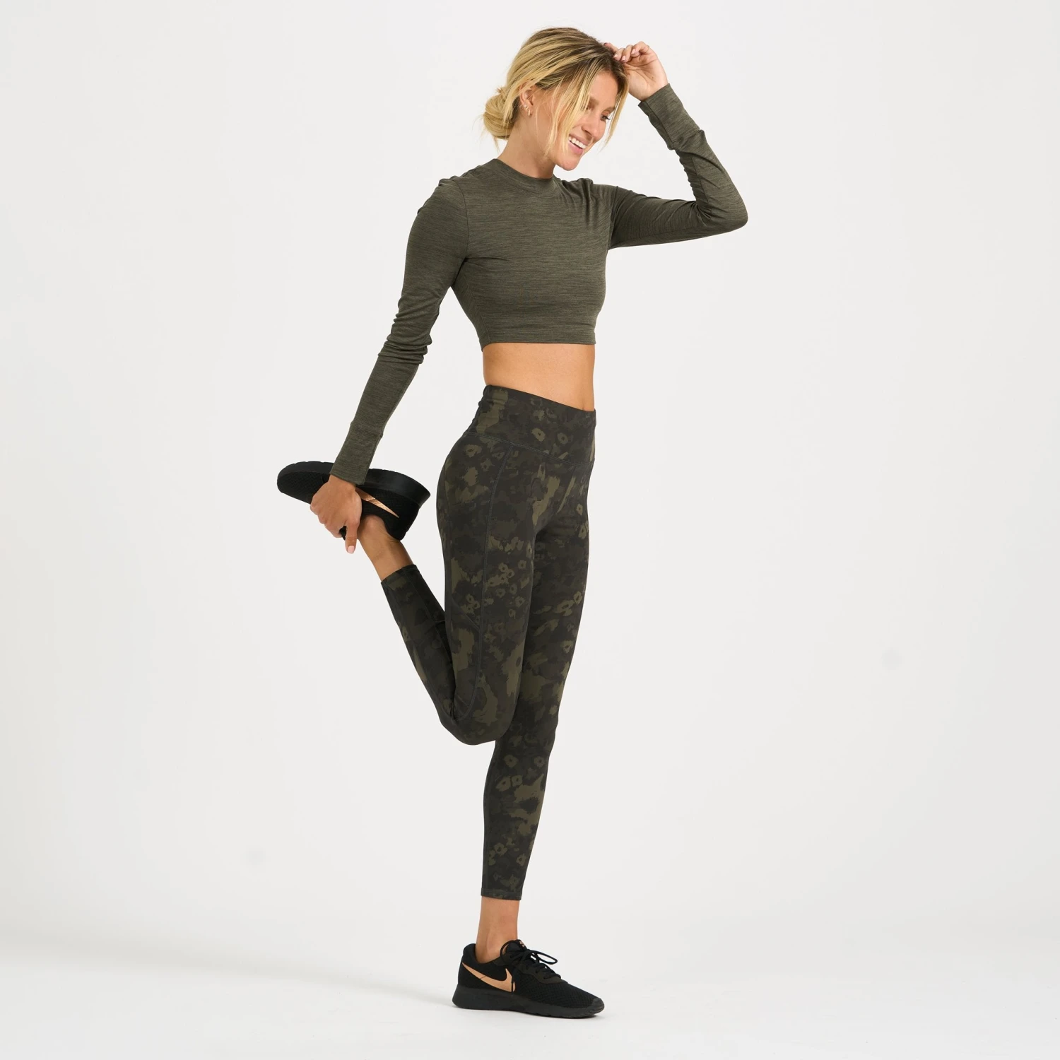 Long-Sleeve Lux Crop Tee | Oregano Heather - Image 4