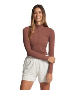 Studio Half Zip | Hazelnut