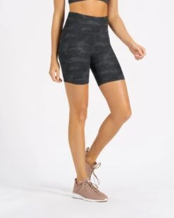 Clean Elevation Shorty | Black Camo