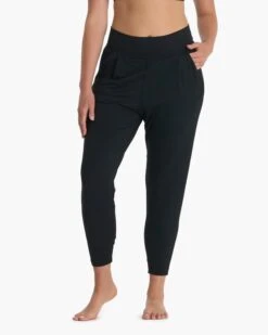 Lux At Ease Pant | Black