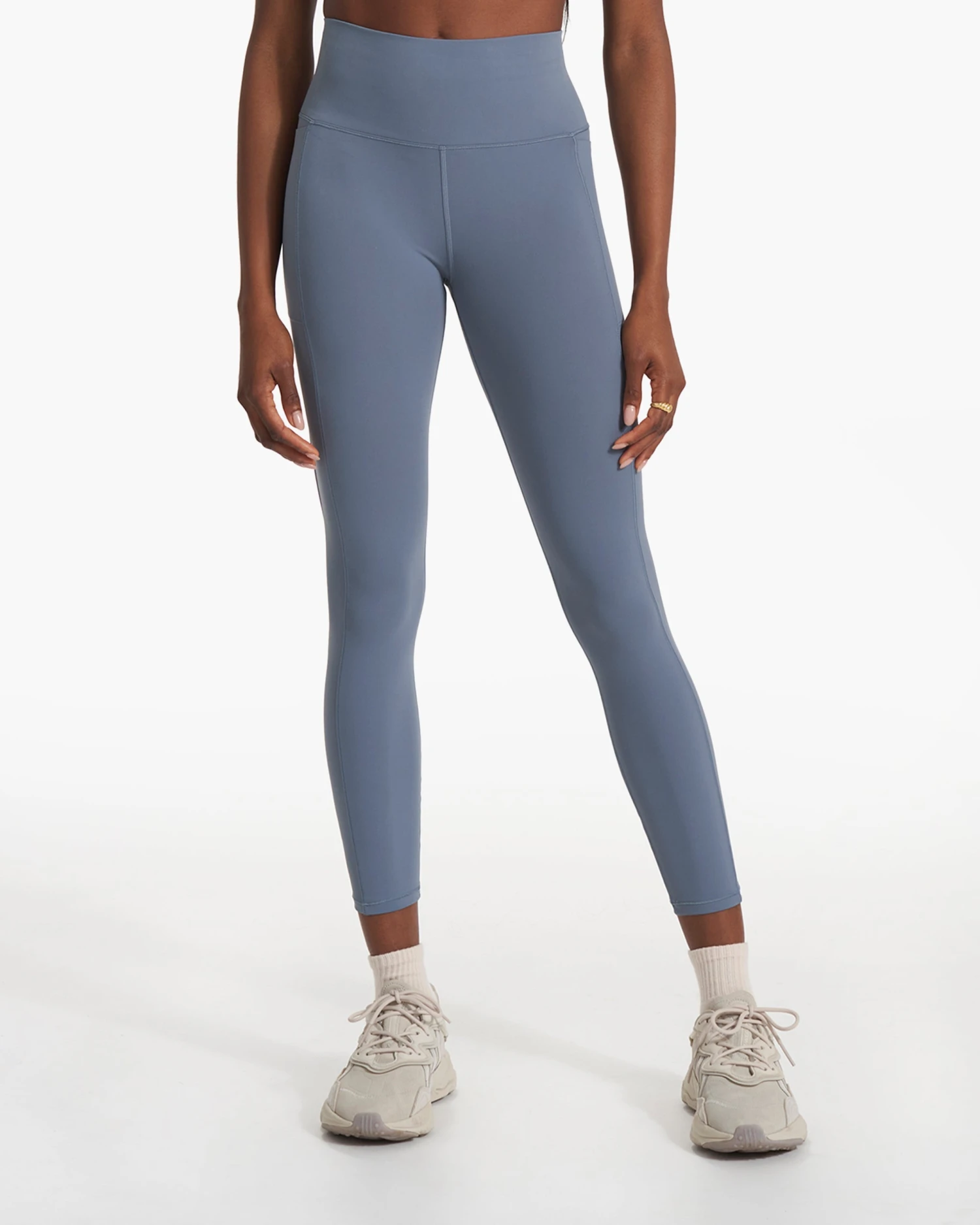 Studio Pocket Legging | Light Azure