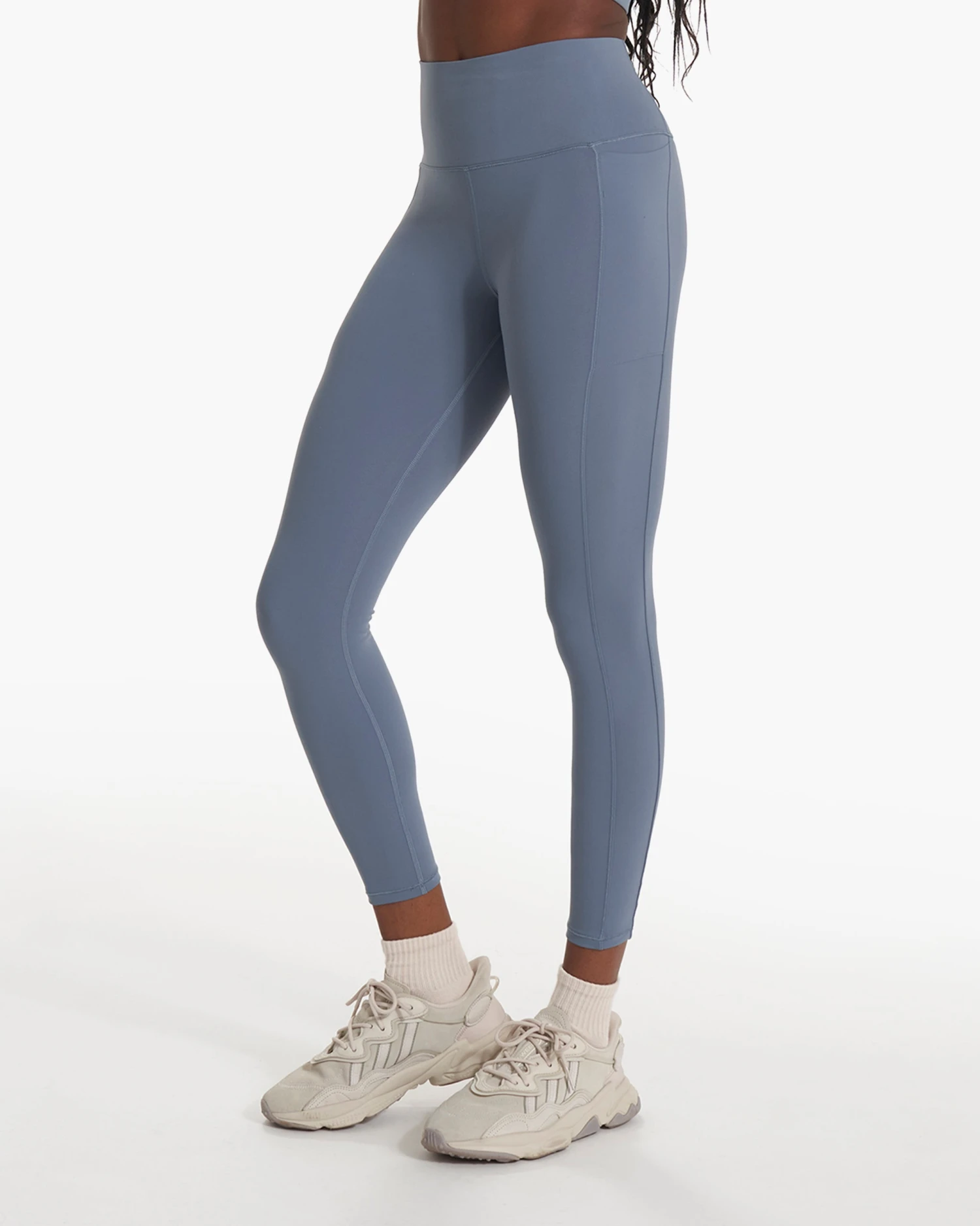 Studio Pocket Legging | Light Azure - Image 2