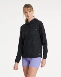 Womens Outdoor Trainer Shell | Black Camo