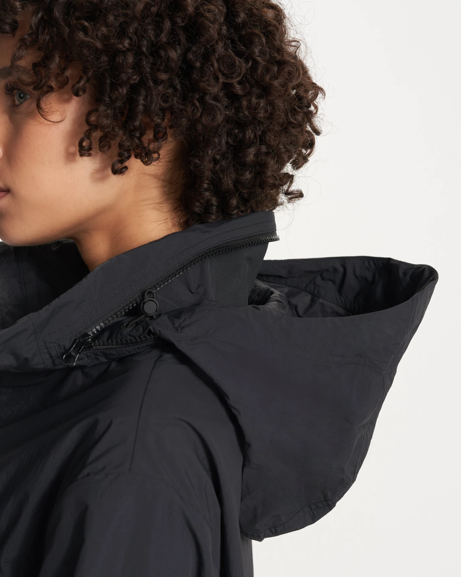 Airy Anorak | Black - Image 3